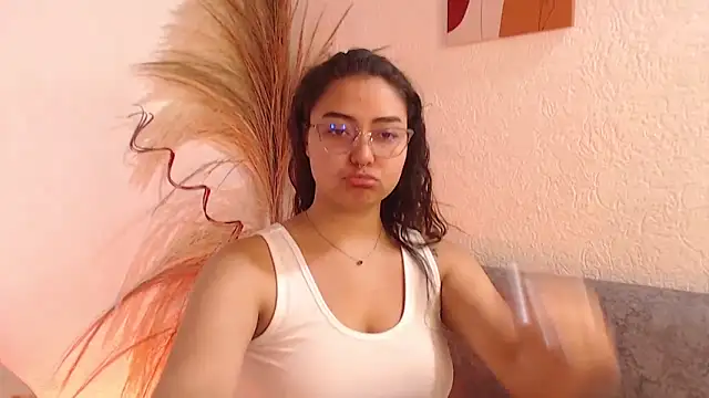  Kim  M online show from 04/02/26, 02:37