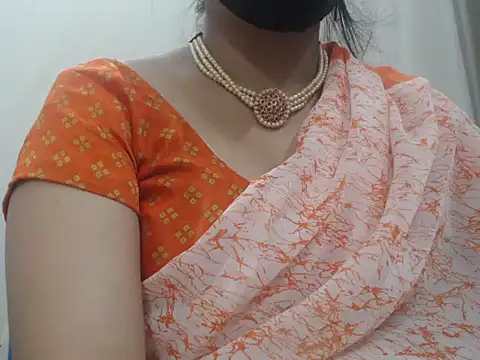 Snapshot of Lovely_Siri_23 chatting on 04/11/26, 08:07 Lovely Siri 23 online show from 04/11/26, 08:07