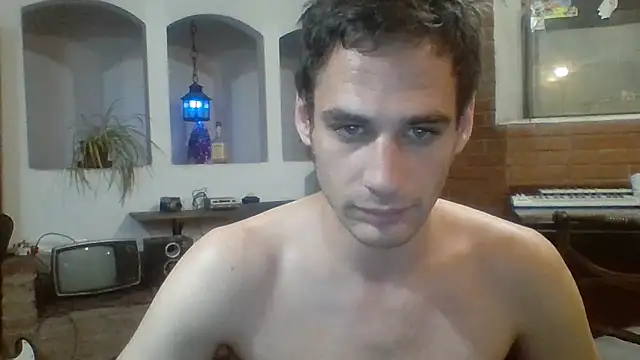 Snapshot of Stevenson988 chatting on 11/05/25, 02:00 Stevenson988 online show from 11/05/25, 02:00