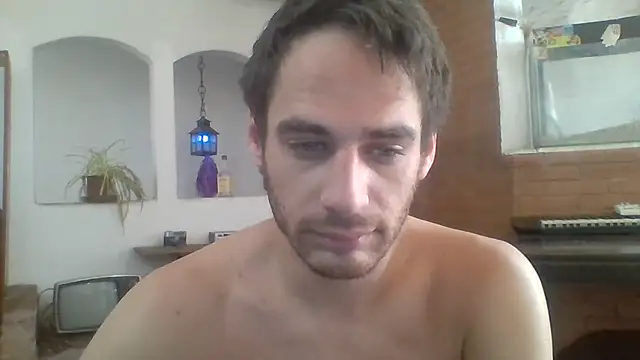 Snapshot of Stevenson988 chatting on 11/14/25, 04:06 Stevenson988 online show from 11/14/25, 04:06