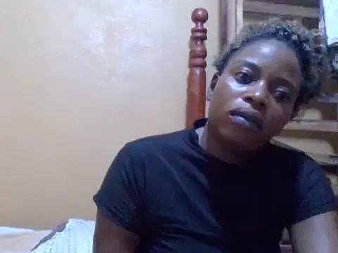 sweetbabra1 online show from 02/17/25, 05:04