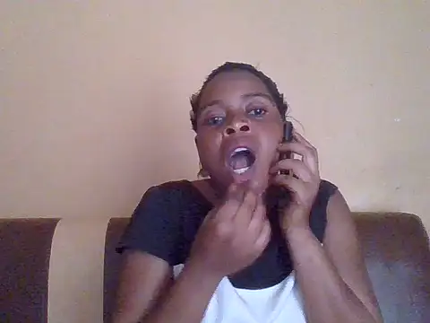 sweetbabra1 online show from 10/02/25, 11:17