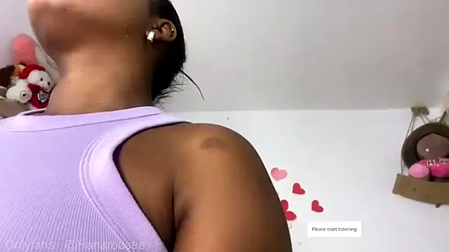 Snapshot of hanarousse chatting on 12/06/24, 01:11 hanarousse online show from 12/06/24, 01:11