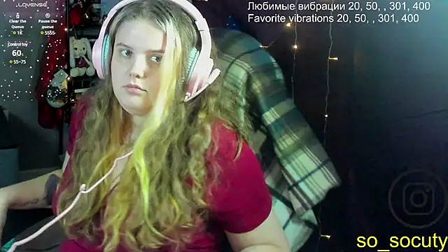 Snapshot of so_cute777 chatting on 02/20/25, 04:18 so cute777 online show from 02/20/25, 04:18