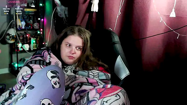 Snapshot of so_cute777 chatting on 09/29/25, 08:35 so cute777 online show from 09/29/25, 08:35