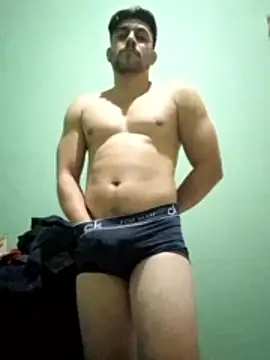 Snapshot of Rejoined_Sugar chatting on 04/01/26, 01:12 Rejoined Sugar online show from 04/01/26, 01:12