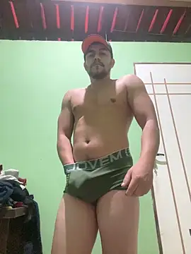 Snapshot of Rejoined_Sugar chatting on 04/13/26, 10:32 Rejoined Sugar online show from 04/13/26, 10:32