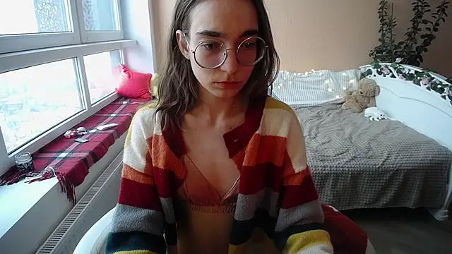 MissLinaDream online show from 02/23/25, 01:42