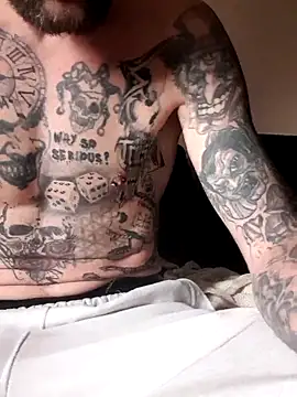 PIercingBoy38 online show from 02/12/25, 02:10