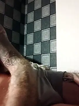 PIercingBoy38 online show from 09/11/25, 08:42