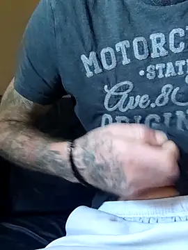 PIercingBoy38 online show from 09/24/25, 01:47