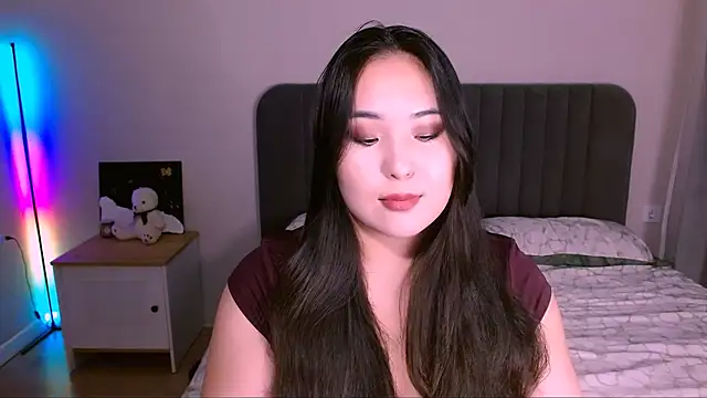 monabooty online show from 11/12/25, 05:13