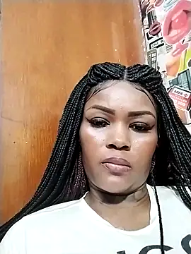 Snapshot of Alissamore3 chatting on 02/12/25, 08:16 Alissamore3 online show from 02/12/25, 08:16