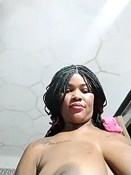 Snapshot of Alissamore3 chatting on 03/18/25, 10:58 Alissamore3 online show from 03/18/25, 10:58