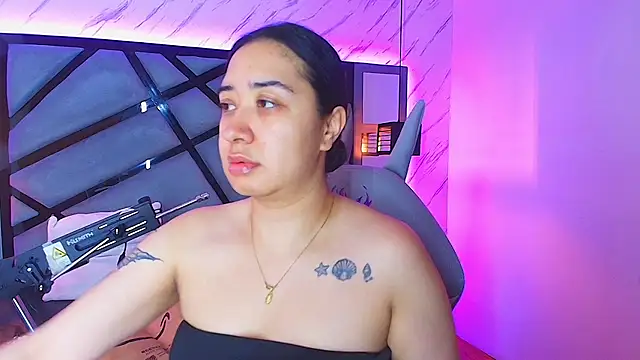 Snapshot of sayumi_dirty chatting on 03/21/26, 06:00 sayumi dirty online show from 03/21/26, 06:00