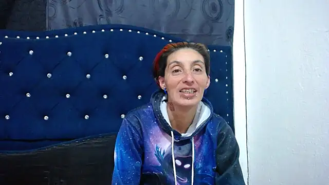 Snapshot of anyu1306 chatting on 12/30/24, 06:31 anyu1306 online show from 12/30/24, 06:31