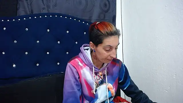 Snapshot of anyu1306 chatting on 01/07/25, 01:49 anyu1306 online show from 01/07/25, 01:49