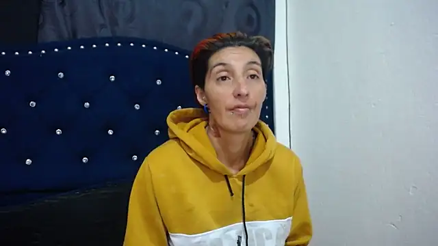 Snapshot of anyu1306 chatting on 01/10/25, 10:36 anyu1306 online show from 01/10/25, 10:36