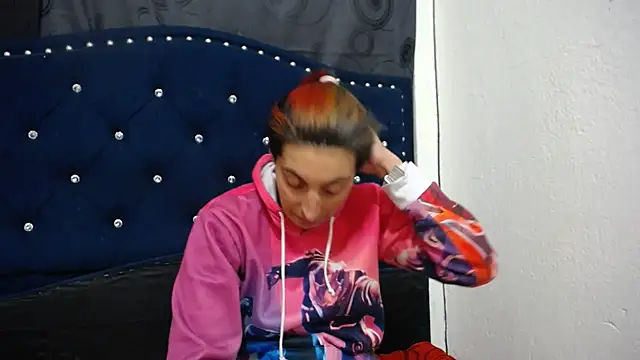 Snapshot of anyu1306 chatting on 01/12/25, 08:14 anyu1306 online show from 01/12/25, 08:14