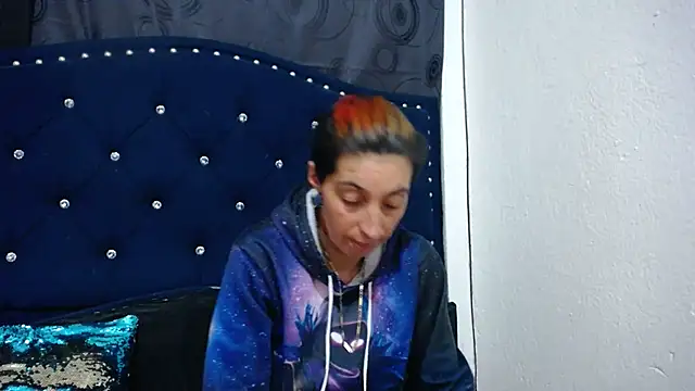 Snapshot of anyu1306 chatting on 01/13/25, 08:26 anyu1306 online show from 01/13/25, 08:26