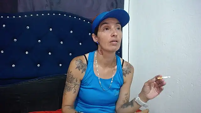 Snapshot of anyu1306 chatting on 01/29/25, 07:00 anyu1306 online show from 01/29/25, 07:00