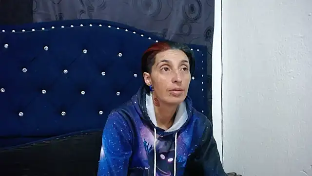 Snapshot of anyu1306 chatting on 02/19/25, 01:51 anyu1306 online show from 02/19/25, 01:51