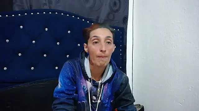 Snapshot of anyu1306 chatting on 02/23/25, 05:45 anyu1306 online show from 02/23/25, 05:45