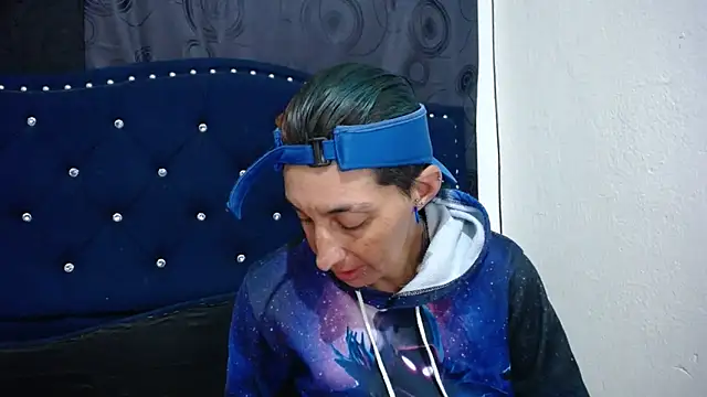 Snapshot of anyu1306 chatting on 03/06/25, 12:32 anyu1306 online show from 03/06/25, 12:32