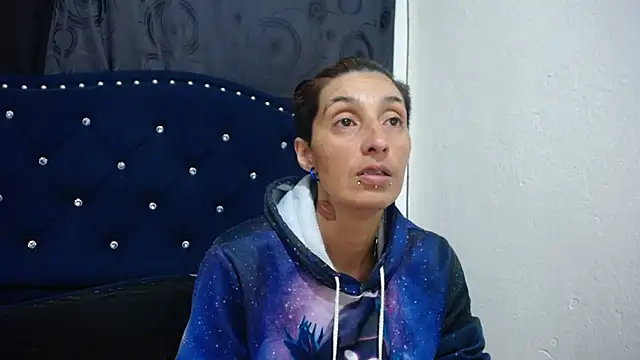 Snapshot of anyu1306 chatting on 03/09/25, 03:01 anyu1306 online show from 03/09/25, 03:01