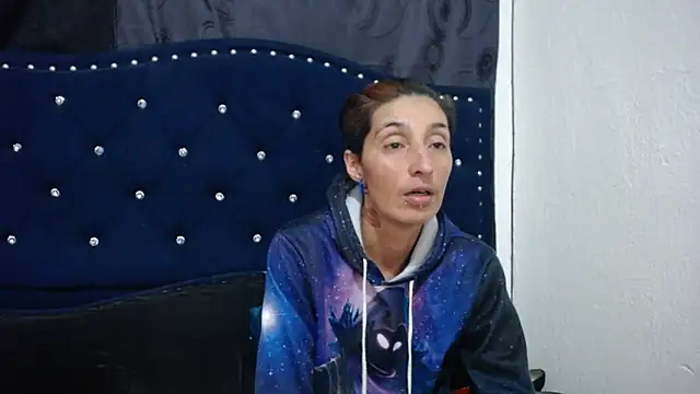 Snapshot of anyu1306 chatting on 03/14/25, 01:16 anyu1306 online show from 03/14/25, 01:16