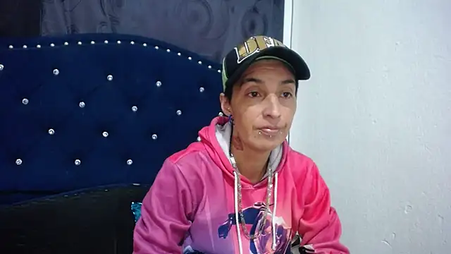 Snapshot of anyu1306 chatting on 03/16/25, 07:17 anyu1306 online show from 03/16/25, 07:17