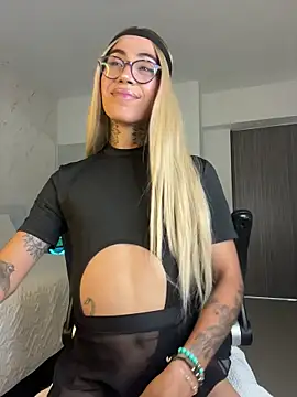 Snapshot of Miss_sagitario chatting on 04/01/26, 01:41 Miss sagitario online show from 04/01/26, 01:41