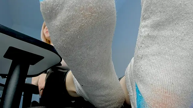 ReiYosimoto online show from 01/03/25, 03:44