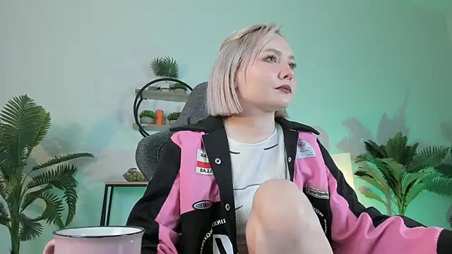 ReiYosimoto online show from 03/15/25, 11:40