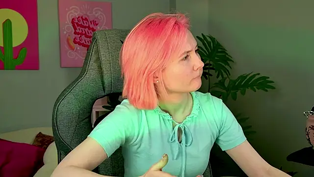 ReiYosimoto online show from 09/29/25, 11:48