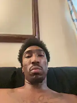 Snapshot of LawrenceBanques chatting on 02/11/25, 08:10 LawrenceBanques online show from 02/11/25, 08:10