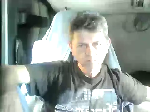 Snapshot of czarek888 chatting on 09/12/25, 02:39 czarek888 online show from 09/12/25, 02:39