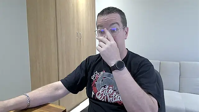 BrettJ81 online show from 02/09/26, 02:21