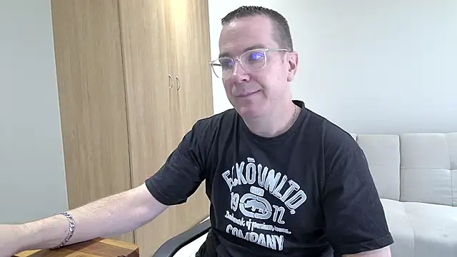 BrettJ81 online show from 03/21/26, 10:20