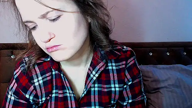 Sara4uu online show from 02/15/26, 08:35