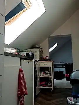 Snapshot of JOHANNA9MOI02 chatting on 04/01/26, 02:58 JOHANNA9MOI02 online show from 04/01/26, 02:58