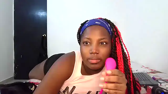 Snapshot of Ashaichious chatting on 03/27/26, 11:37 Ashaichious online show from 03/27/26, 11:37