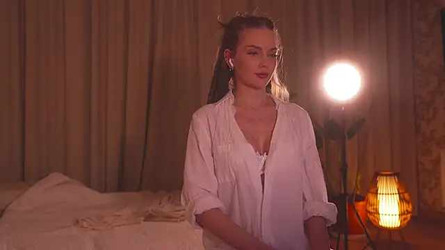 Snapshot of house_of_dragon chatting on 12/15/25, 11:20 house of dragon online show from 12/15/25, 11:20