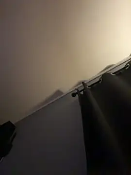 Snapshot of MadyTaylor chatting on 11/16/25, 01:55 MadyTaylor online show from 11/16/25, 01:55