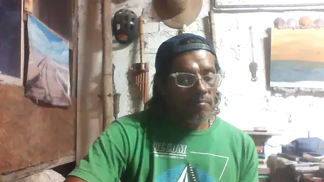 Snapshot of kvr27 chatting on 03/26/26, 11:54 kvr27 online show from 03/26/26, 11:54