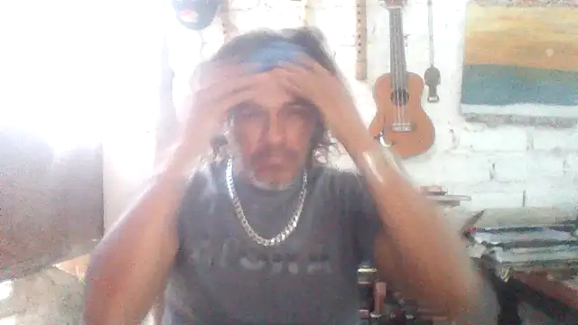 Snapshot of kvr27 chatting on 04/03/26, 11:41 kvr27 online show from 04/03/26, 11:41