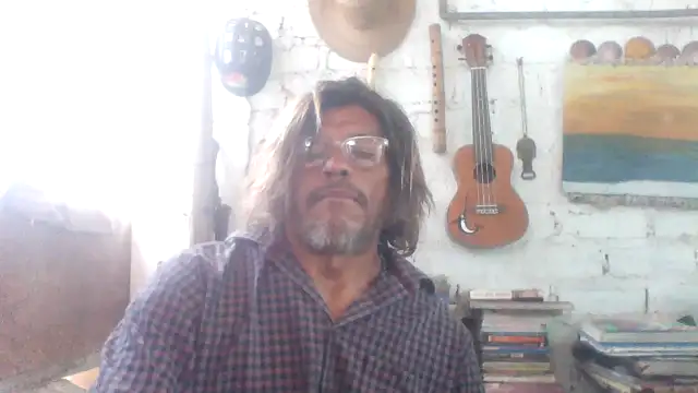 Snapshot of kvr27 chatting on 04/08/26, 12:05 kvr27 online show from 04/08/26, 12:05