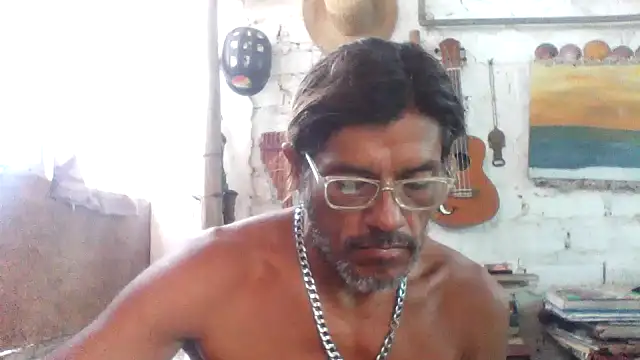 Snapshot of kvr27 chatting on 04/09/26, 12:21 kvr27 online show from 04/09/26, 12:21