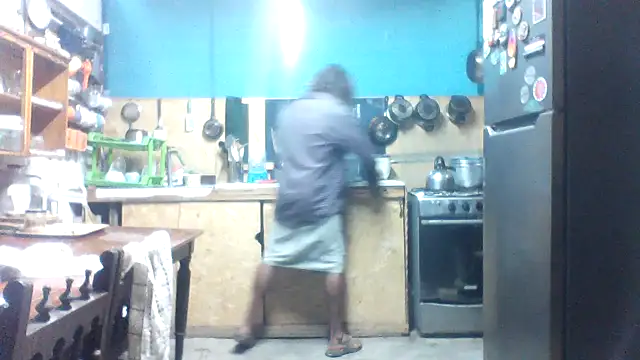 Snapshot of kvr27 chatting on 04/10/26, 11:15 kvr27 online show from 04/10/26, 11:15