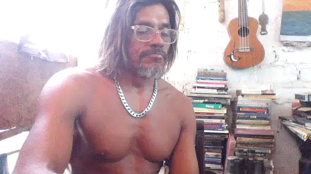 Snapshot of kvr27 chatting on 04/19/26, 06:10 kvr27 online show from 04/19/26, 06:10